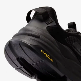 Skechers black shoe heel detail